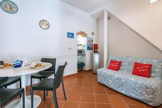 B&B Due Su Due Holiday - 9