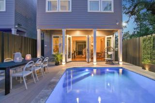 Luxurious Marigny Home with Heated Pool - 0