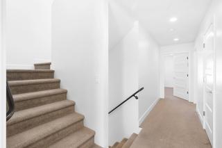 Entire Home with Pickleball, Resort Pool & Hot Tub - 6