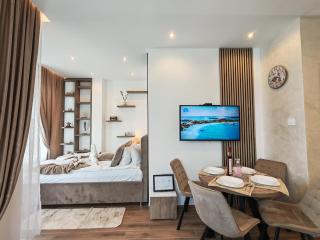 POOL RESORT Vila Lena - Lux residence apartman 1 - 7