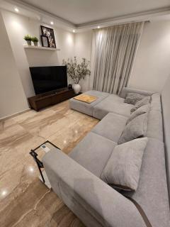 كمباوند الچار فالورى شيراتون شقة 11 عمارة 266 - 8