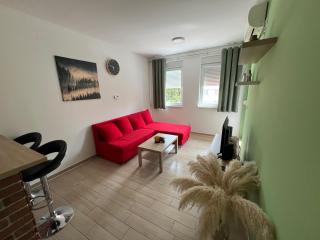 Green Nest Apartment - 8