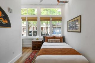 Spacious CBD Hotel Suites Near French Quarter - 7