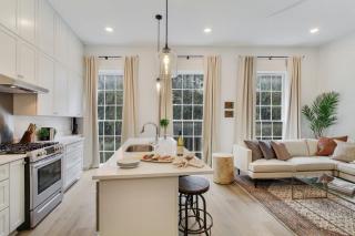 Sleek Historic Southern Hotel Suite 5 min to FQ - 7
