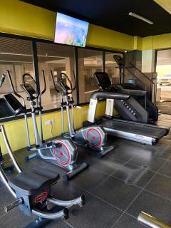 LUVONE STUDIO APARTMENT, Ngong road near junction mall - 9