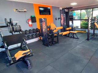 Casa com Piscina e Clube - 50m do Rio e Mar - Até 8 hóspedes - 9