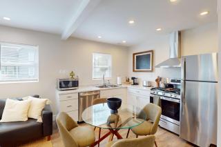 The Nook on Landess - 4