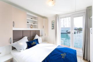 Floating House Royal Blue Portorož - 0