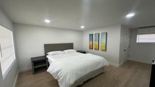 Sunshine Inn Motel - 5