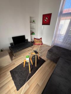 Next to Astérix Park, cozy, ideal location - 2