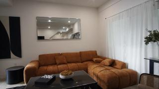 NoHo Urban Retreat Centrally Located - 9