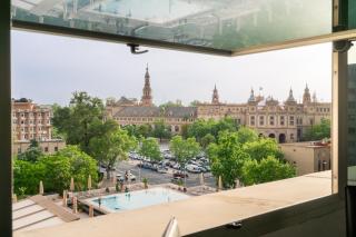 Vistas a Plaza de España y Parking Gratuito - 2
