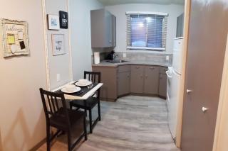 Renovated with Modern and Farmhouse Decor Unit 5 - 4