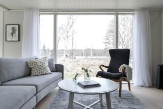 Newly Renovated Lakeview Home Near Eskilstuna - 9