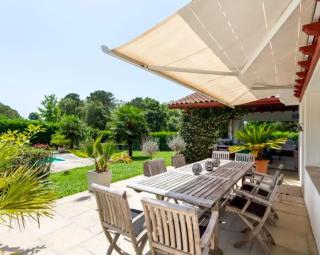 Maison d'exception à Arbonne, piscine privée saisonnière. - 2