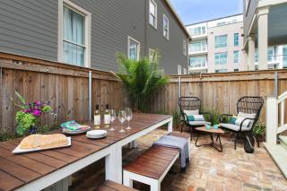 Luxe Home with Back Patio Near Frenchmen - 6