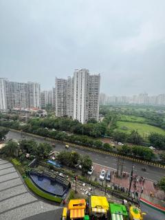 Cityview Retreat central Noida - 7