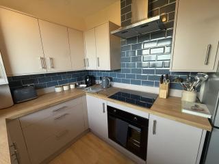 Modern, cozy, warm, welcome to White Friars - 6