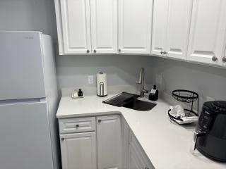 Retreat 1 Bedroom Studio! - 7