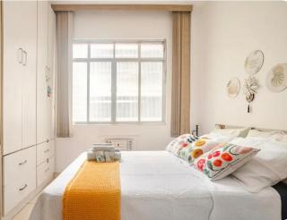 Flat Copacabana pé na areia -2 minutos da praia - 0