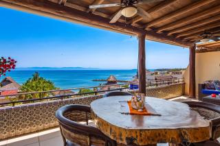 Oceanfront condo with pool, balcony, amazing views, washer/dryer, & partial AC - 0