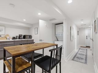 Cozy 1BR in Capitol Hill Near H St Corridor - 7