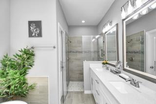 Urban Oasis Townhome near NRG Stadium - 5