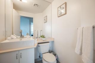 Sky-High 2BR with City Views - Lake Ontario Waterfront - 3