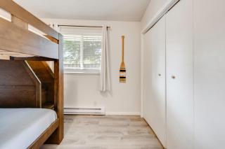 Walk to Seaside Beach Vacation Rental Cottage! - 3