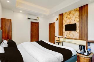 Townhouse IGIMS Patna Bailey Road Formerly Tribhuban Palace - 9