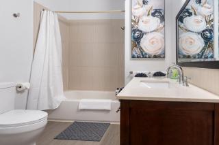 Private Bedroom in Corso Italia - Sleeps at 2 - 9