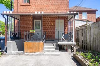 Private Bedroom in Corso Italia - Sleeps at 2 - 6