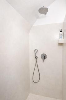 Tiara hideaway house - 2