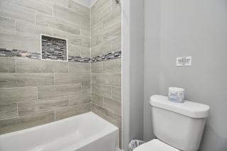 Urban Loft! 3bed, 2,5 Bath Townhome near NRG Stadium - 8