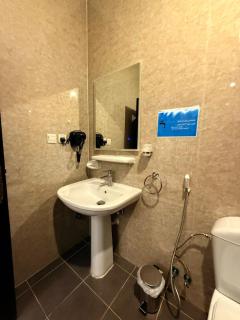 ملاذ فاخر بديكور أنيق في قلب المدينة - 3