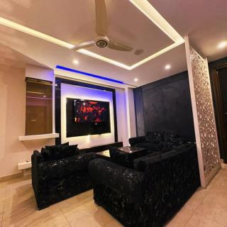 Aura Living in Lahore - 1