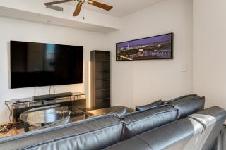 1 Mi to DCA Airport Potomac Yard Apt with Pool - 6