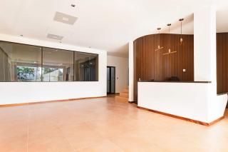 Sunset Playa - City Views, brand new, fast Wi-Fi - 2