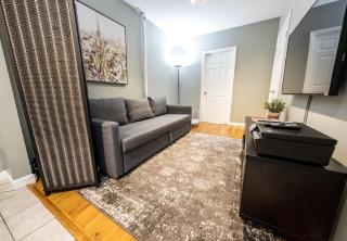 2BR APT near Mount Sinai & Metropolitan Hospitals - 6