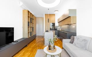 Modern City View Apt - Proxenta Tower - 3