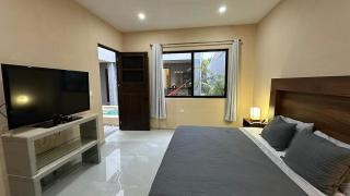 Colonial Pak all - 2