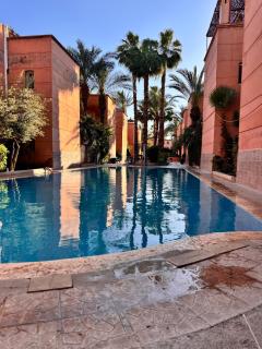 Spacious Luxury Duplex with Pool and Terrace - 7