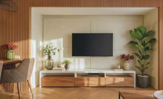 Designer Loft in City Center w parking and queen bed - 2