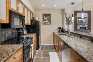 Luxe Beaver Creek 2BR - Balcony Views & Alpine Summer Escape - 8