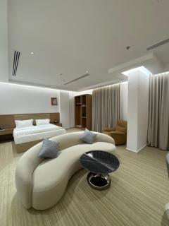 East Hills Hotel فندق إيست هيلز - 1