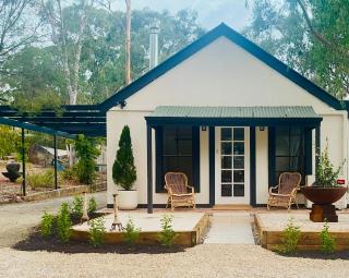 St Helen's Cottages - Clare - 9