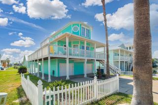 Turquoise Treasure - Boardwalk to the Beach Beach Gear Credit - 0