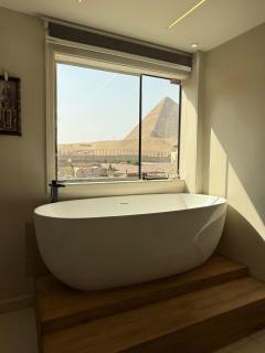Residents Scarab Pyramids View - 2