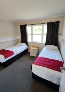 Rehutai Beach House - 1