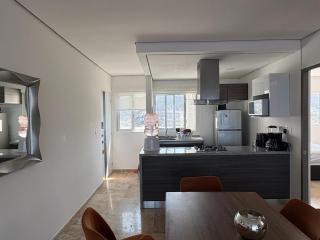 Lakshmi Armandos Acapulco - 2